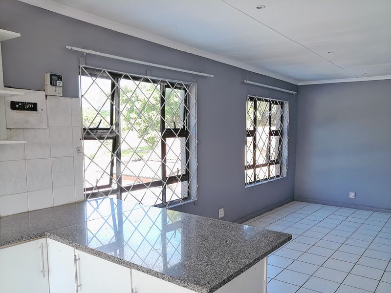 Two-Bedroom Apartment to Rent in Meer En See, Richards Bay, KwaZulu Natal - Photo 6