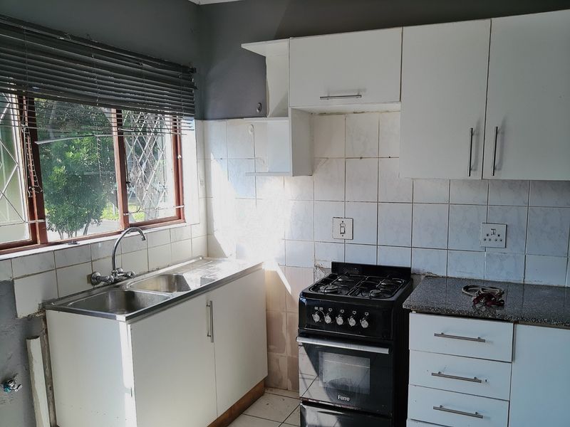 Two-Bedroom Apartment to Rent in Meer En See, Richards Bay, KwaZulu Natal - Photo 4