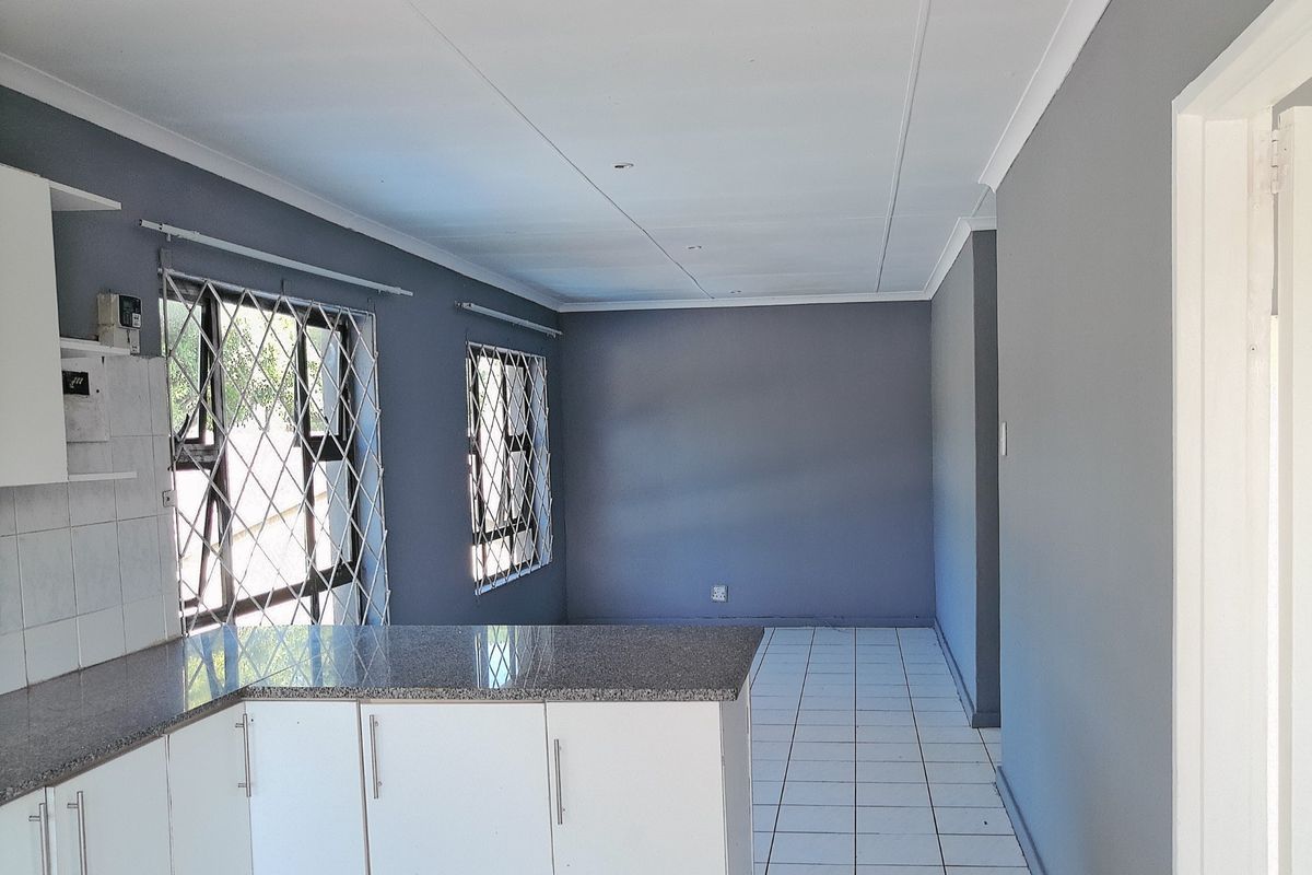 Two-Bedroom Apartment to Rent in Meer En See, Richards Bay, KwaZulu Natal - Photo 3
