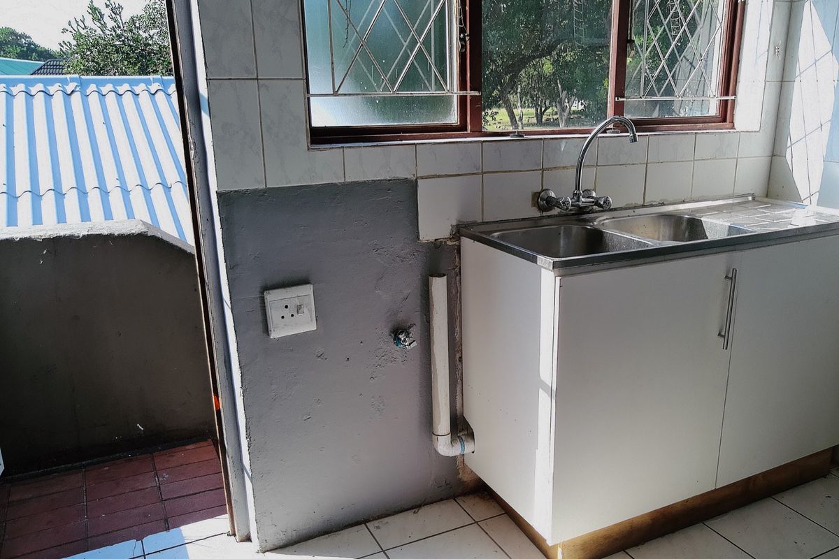Two-Bedroom Apartment to Rent in Meer En See, Richards Bay, KwaZulu Natal - Photo 5
