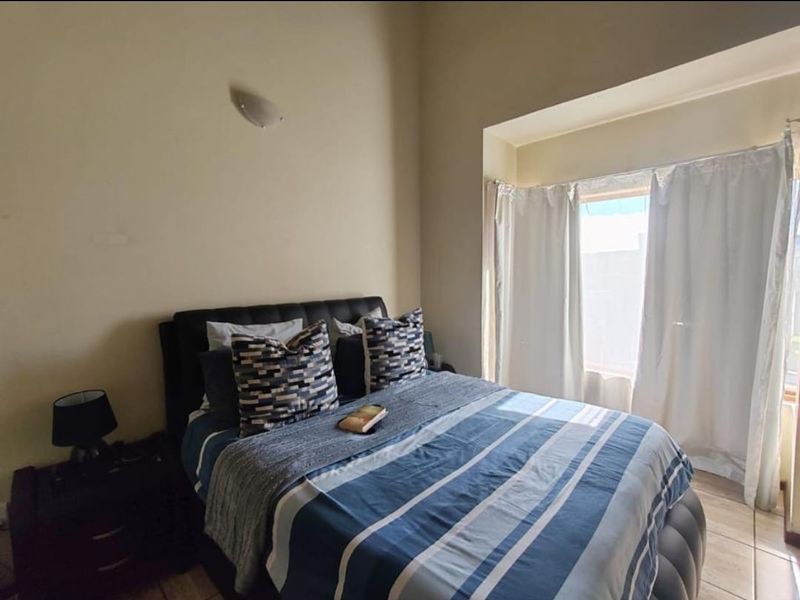 2 Bedroom, 2 Bathroom Apartment For Sale in Montana, Pretoria - Photo 8