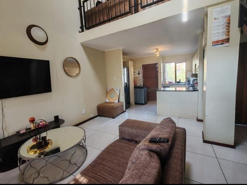 2 Bedroom, 2 Bathroom Apartment For Sale in Montana, Pretoria - Photo 3