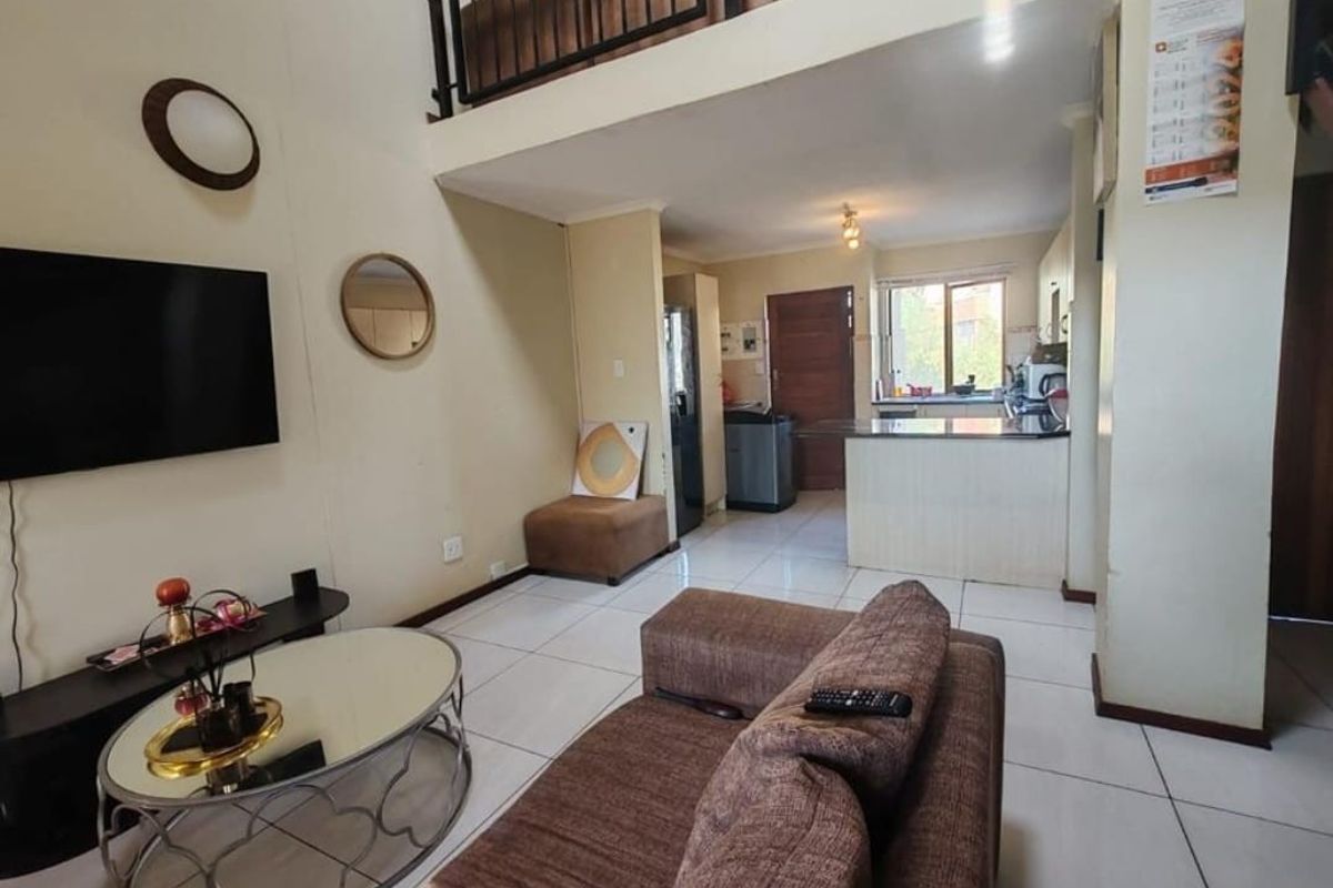 2 Bedroom, 2 Bathroom Apartment For Sale in Montana, Pretoria - Photo 3
