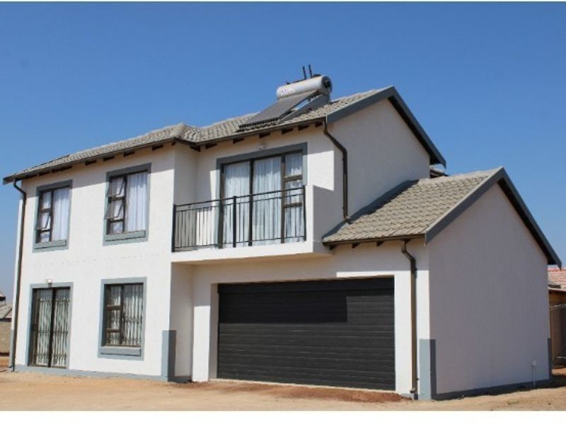 House For Sale in Klerksoord, Platinum Park - Photo 1