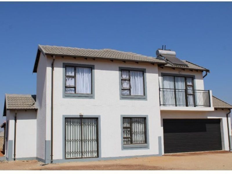 House For Sale in Klerksoord, Platinum Park - Photo 4