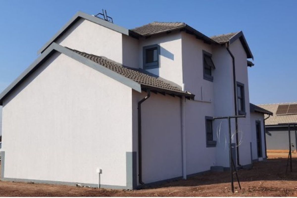 House For Sale in Klerksoord, Platinum Park - Photo 3