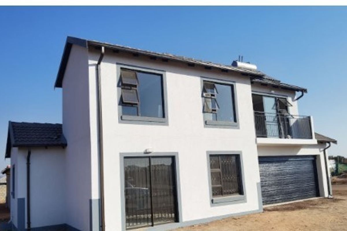 House For Sale in Klerksoord, Platinum Park - Photo 2
