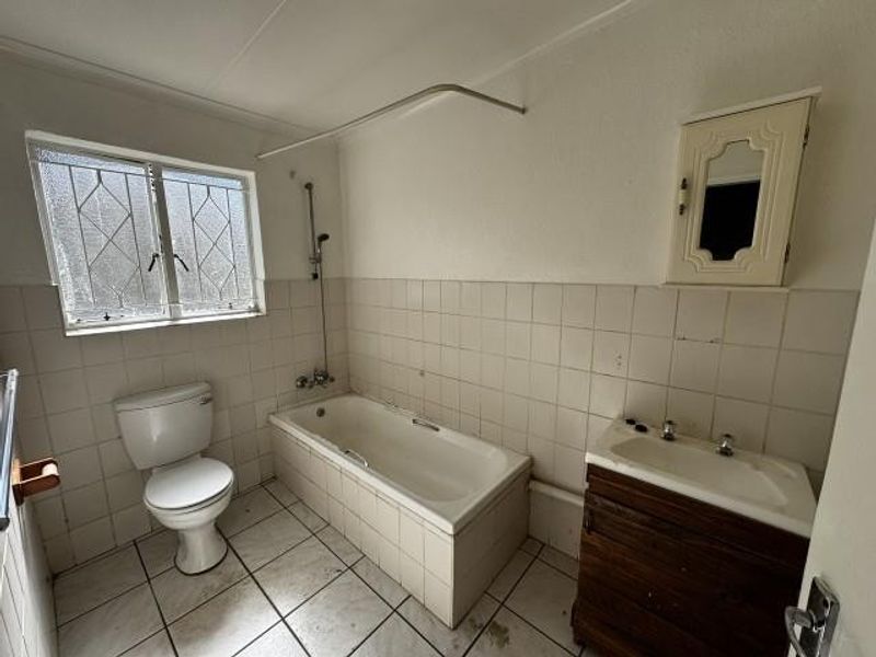 House For Sale in Beyers Park, Boksburg - Photo 10