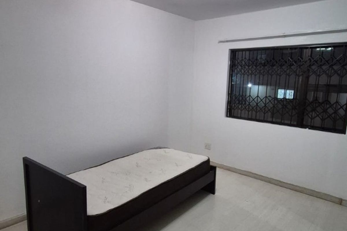 2 BEDROOM APARTMENT OVERPORT - Photo 5