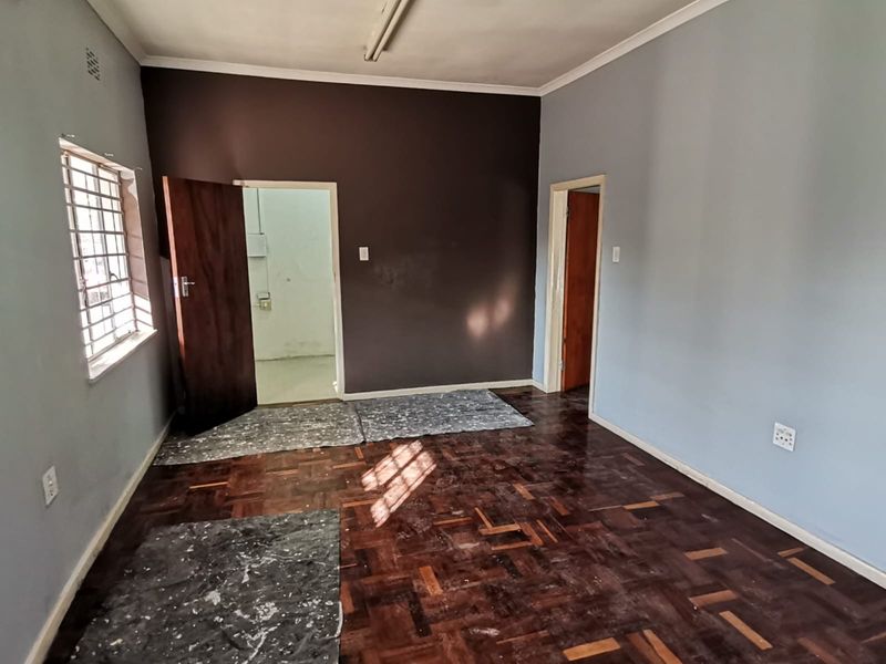 Industrial Office Space To Let in Dal Josafat, Paarl - Photo 4