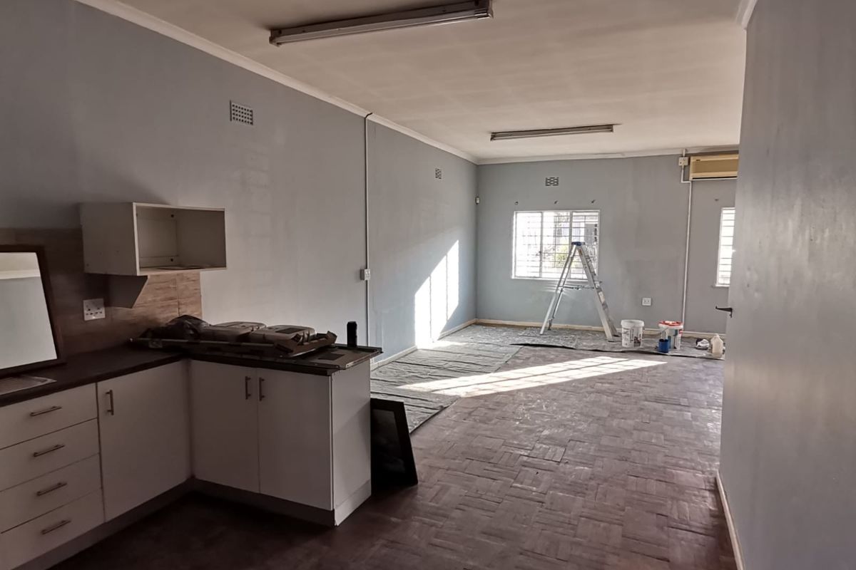 Industrial Office Space To Let in Dal Josafat, Paarl - Photo 5