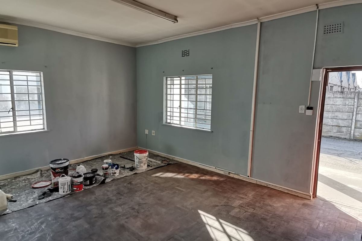 Industrial Office Space To Let in Dal Josafat, Paarl - Photo 3