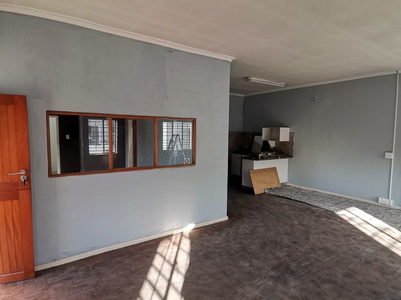 Industrial Office Space To Let in Dal Josafat, Paarl - Photo 8