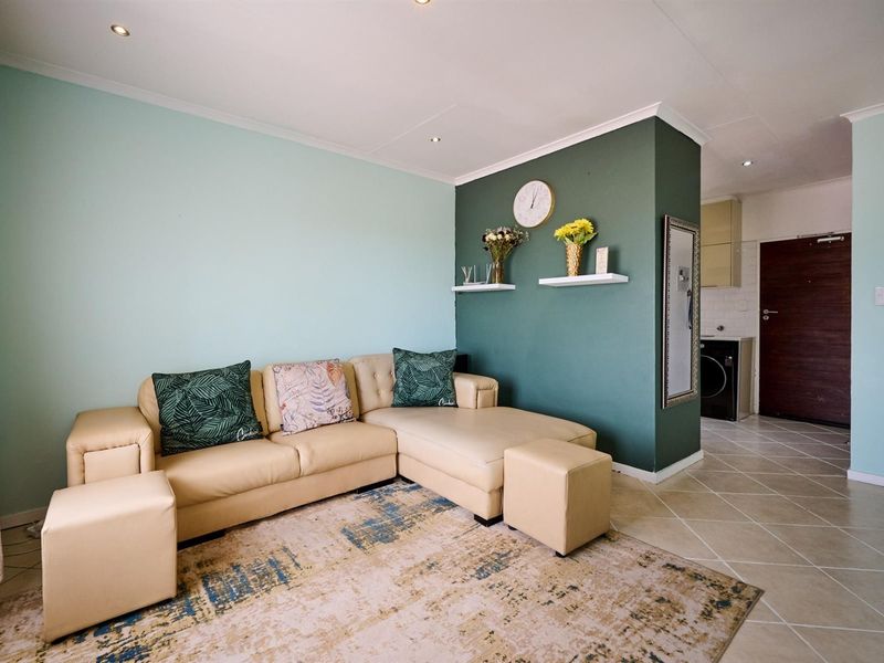 2 Bedroom Apartment For Sale in Monavoni, Centurion - Photo 6