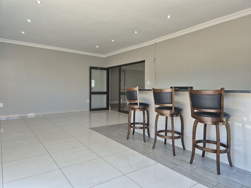 House For Sale in Grimbeeck Park, Potchefstroom, North West - Photo 10