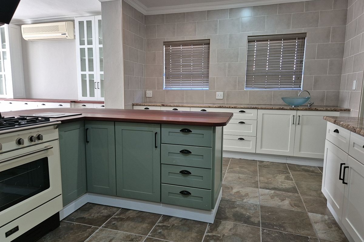 House For Sale in Grimbeeck Park, Potchefstroom, North West - Photo 2