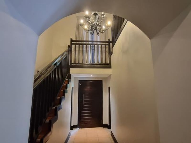 House For Sale in Waterkloof Ridge, Pretoria - Photo 3
