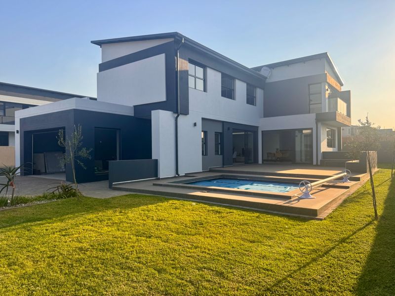 Brand-New Contemporary Family Home in Fountainbrook Estate, Midstream, Centurion - Photo 1