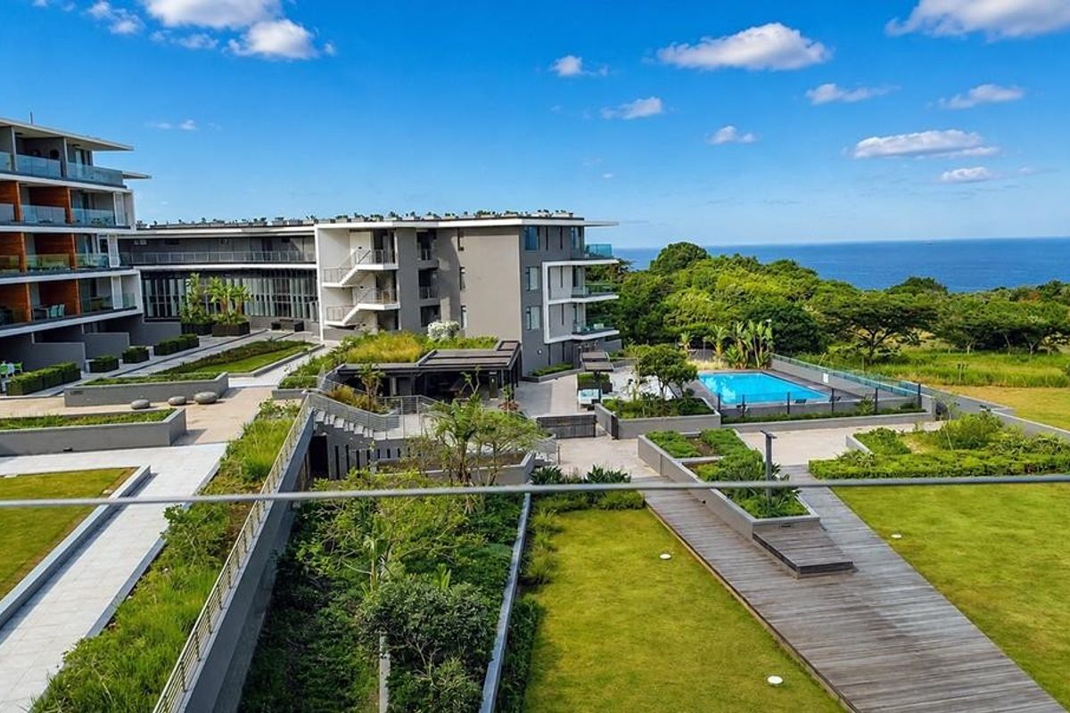 Available immediately! Stunning Views! Furnished 2-bed, 2-bath apartment to let in Sibaya Precinct - Photo 2