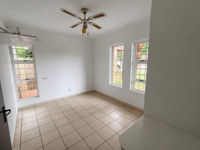 3 Bedroom unit for sale - Photo 6