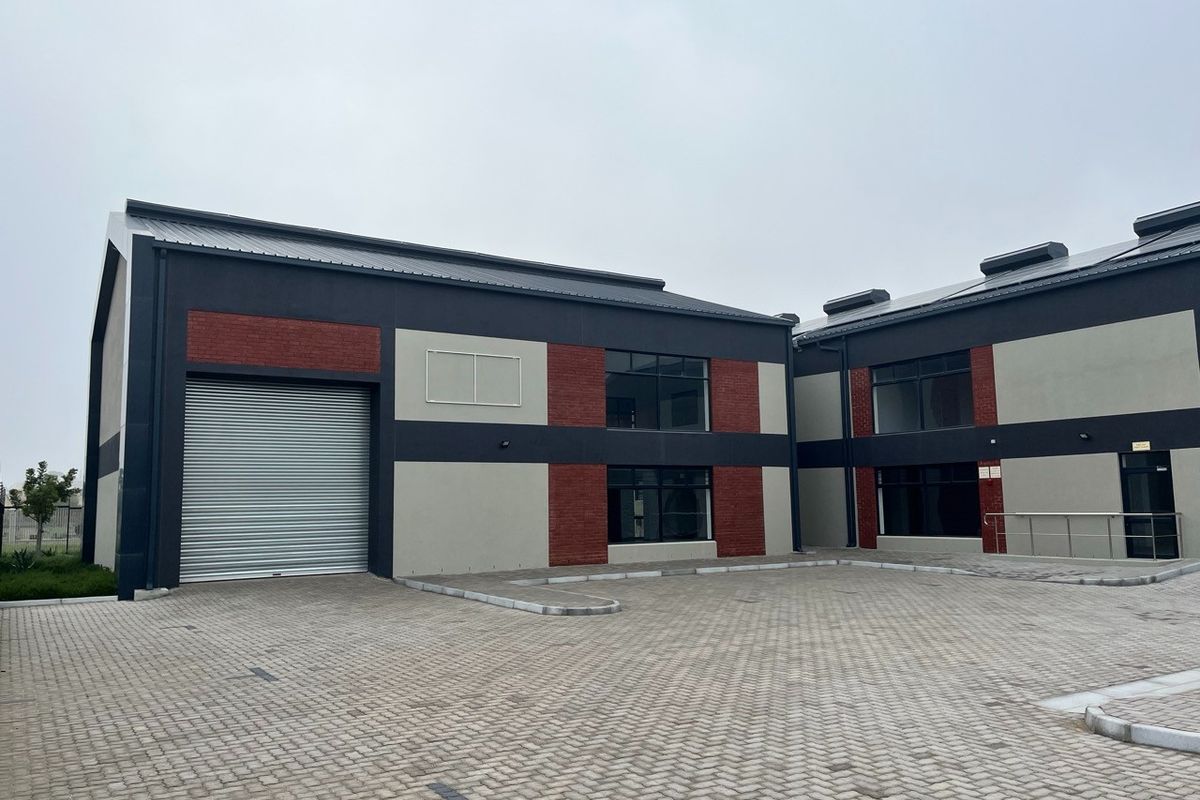 866m2 Warehouse To Rent in Darwin Industrial Park, Durbanville - Photo 3