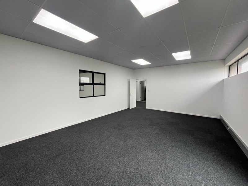 544m2 Warehouse To Rent in Fisantekraal Industrial, Fisantekraal, Cape Town - Photo 7