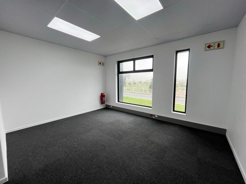 544m2 Warehouse To Rent in Fisantekraal Industrial, Fisantekraal, Cape Town - Photo 5