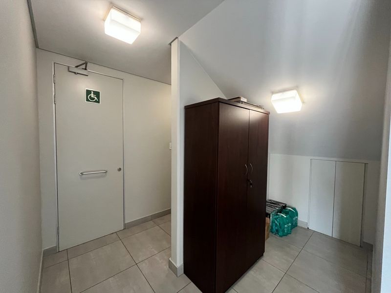398m2 Warehouse To LET in The Reserve Business Park 2 - Photo 5