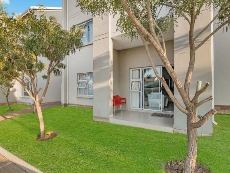 2 Bedroom,2 Bath GROUND Floor for Rent in Blue hills - Photo 1