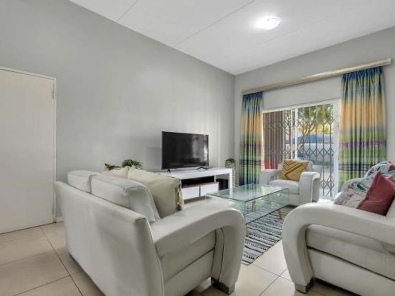 2 Bedroom,2 Bath GROUND Floor for Rent in Blue hills - Photo 7