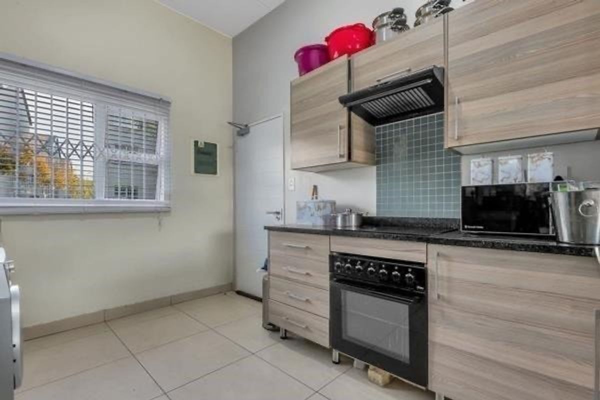 2 Bedroom,2 Bath GROUND Floor for Rent in Blue hills - Photo 4