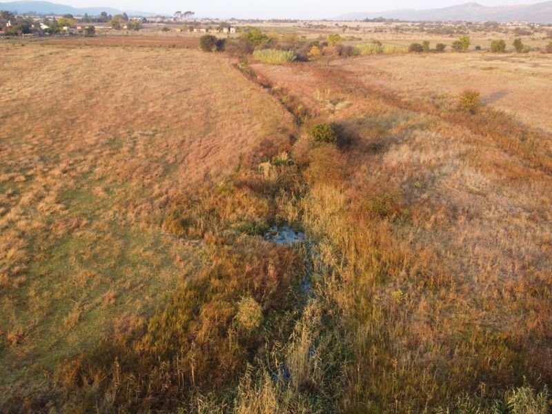 Beautiful, Scenic 13,7Ha clean Canvass - Photo 7