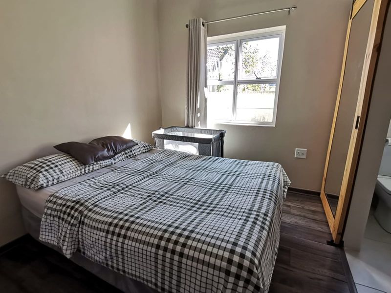 3 Bedroom Townhouse to Rent in Oude Chardonnay Estate, Paarl - Photo 9