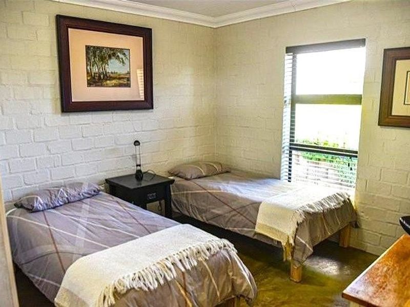 House For Sale in Stilbaai Wes, Stilbaai - Photo 7