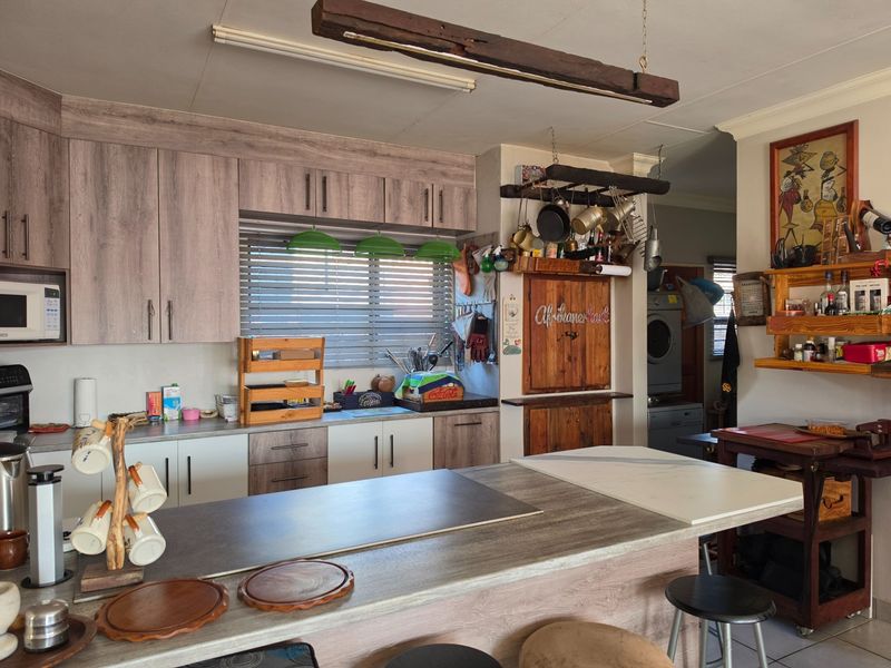 This beautiful home can be yours, living in harmony and peace. - Photo 6