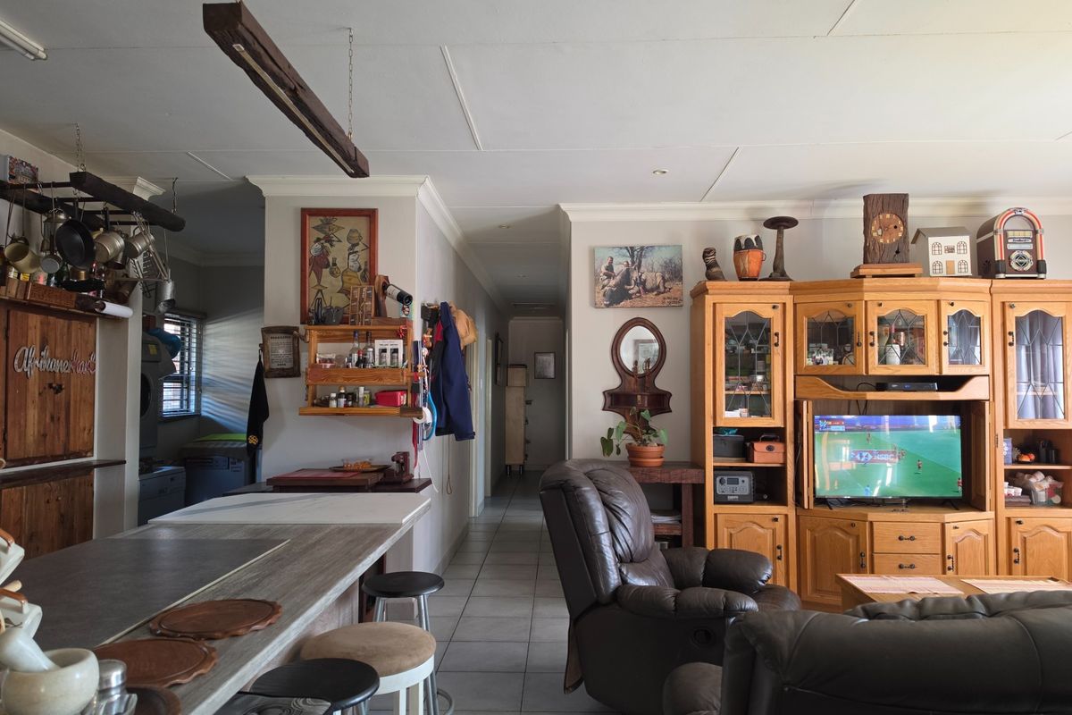 This beautiful home can be yours, living in harmony and peace. - Photo 4