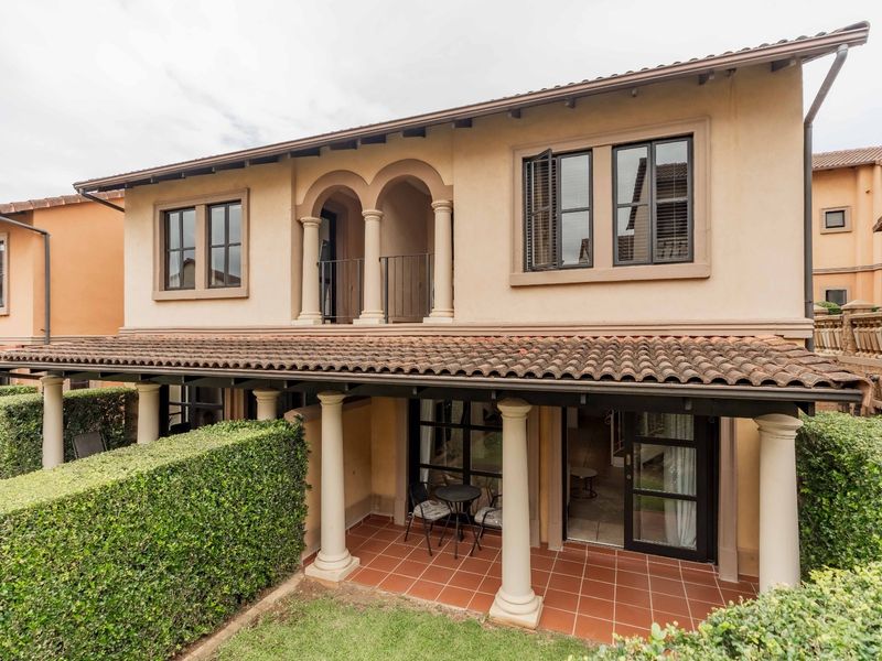 SPACIOUS SUNNY DUPLEX IN LA PIAZZA - Photo 10