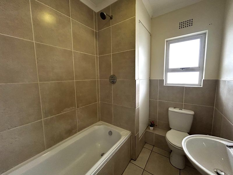 Investment Opportunity | Modern 2-Bedroom Apartment - Photo 6