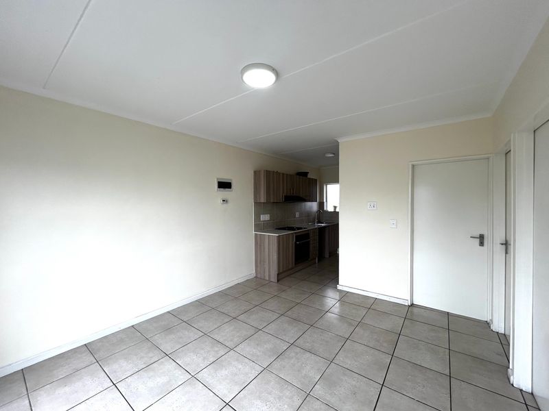 Investment Opportunity | Modern 2-Bedroom Apartment - Photo 3