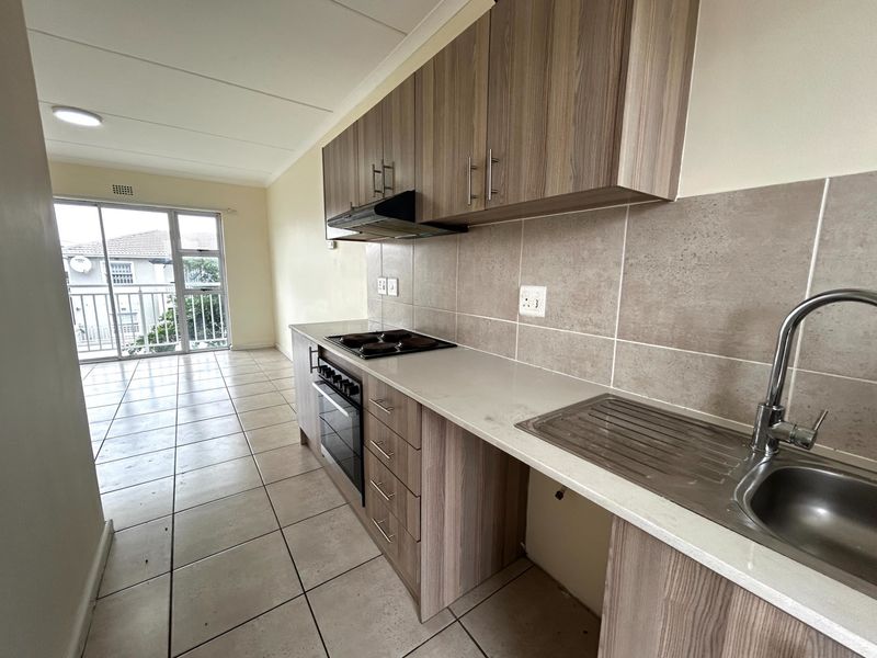 Investment Opportunity | Modern 2-Bedroom Apartment - Photo 2