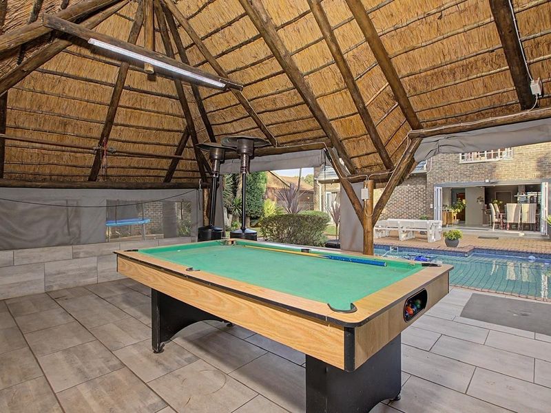 Entertainer’s Dream in Sunward Park! - Photo 7