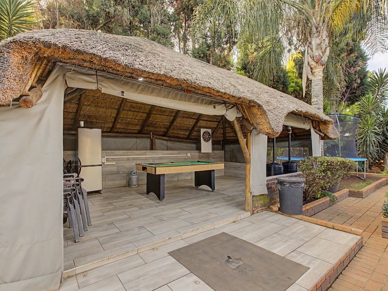 Entertainer’s Dream in Sunward Park! - Photo 6