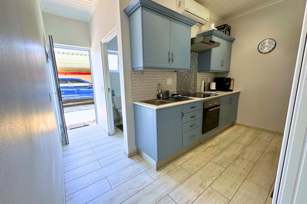 Fully Furnished Studio at The Dunes - Your Coastal Escape and Private Cinema in One - Photo 4