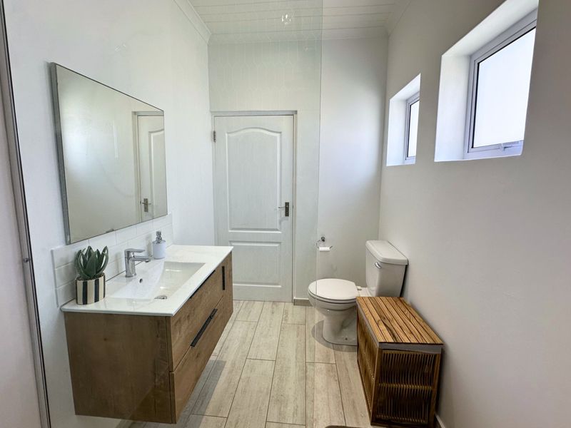 Fully Furnished Studio at The Dunes - Your Coastal Escape and Private Cinema in One - Photo 10