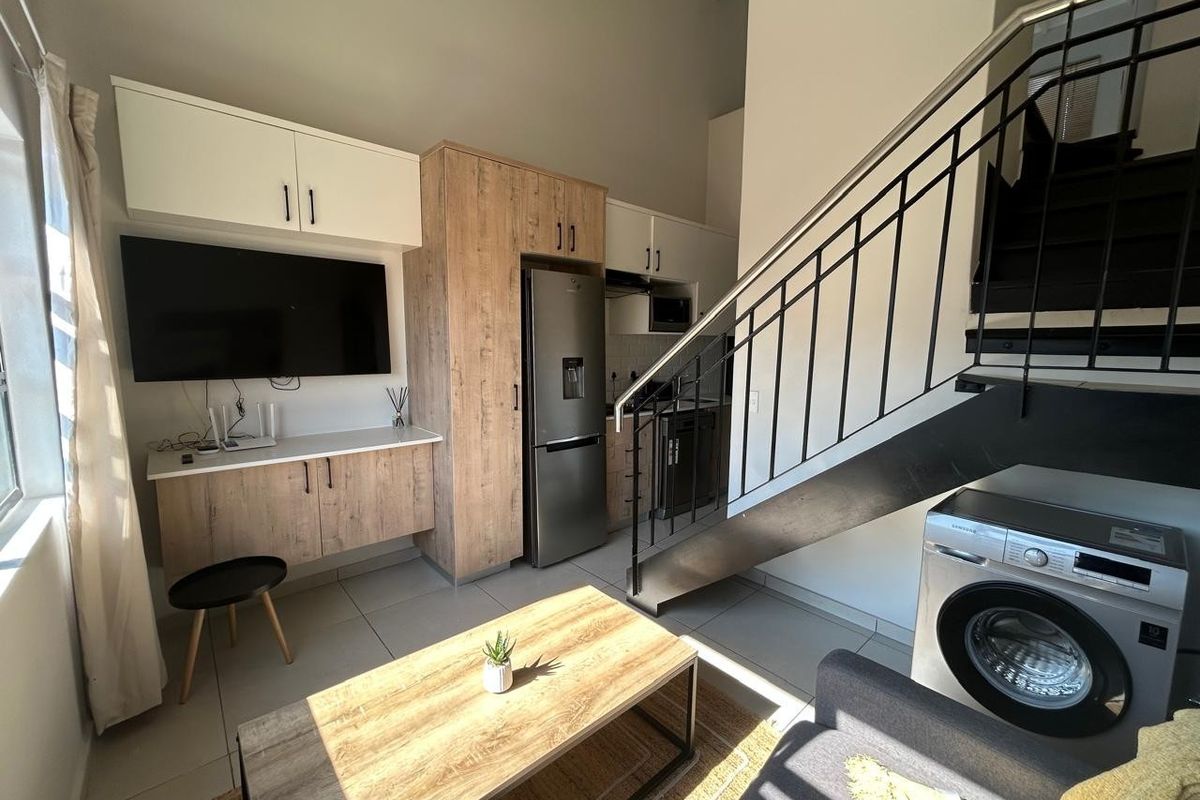 2 Bed Loft Apartment To Rent in Fourways, Sandton - Photo 3