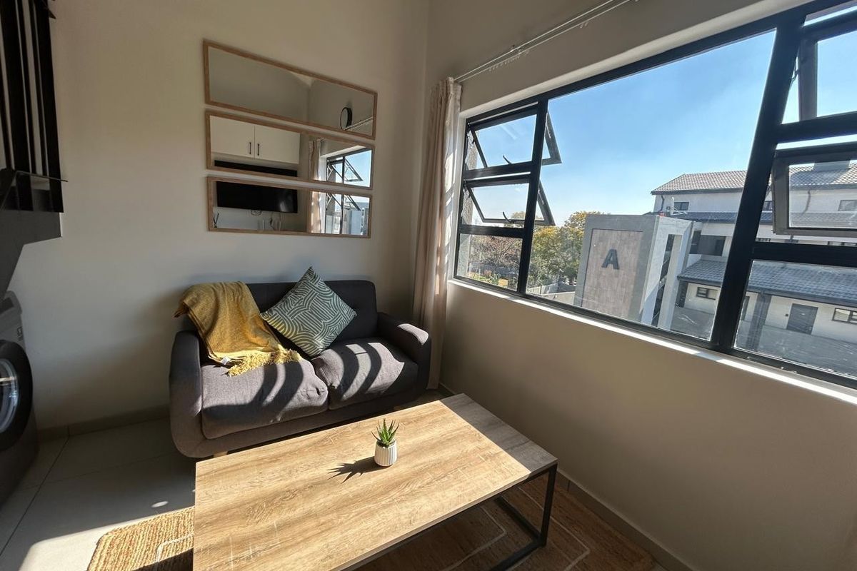 2 Bed Loft Apartment To Rent in Fourways, Sandton - Photo 5