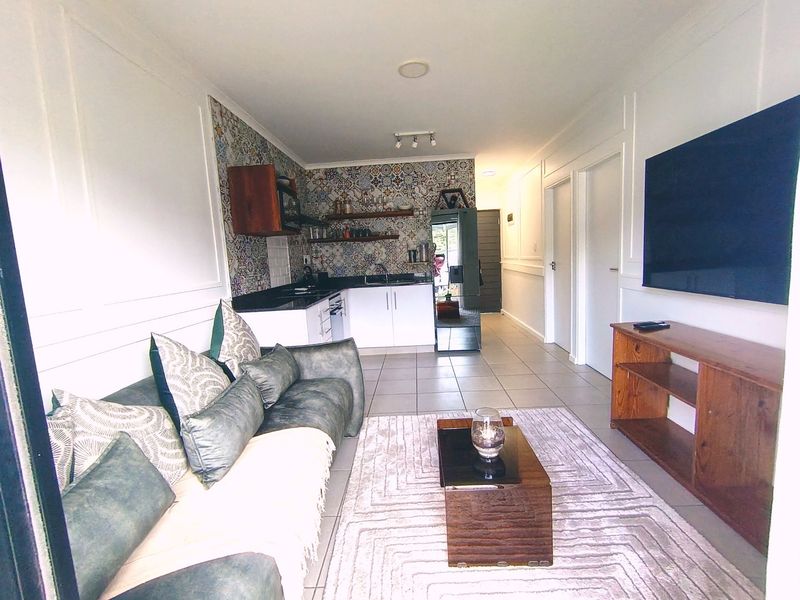 Fully Furnished 2-Bedroom Apartment To Rent at The Woods, Waterfall - Photo 5