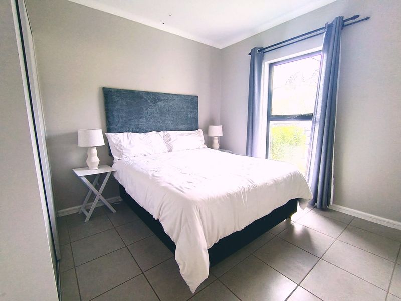 Fully Furnished 2-Bedroom Apartment To Rent at The Woods, Waterfall - Photo 9