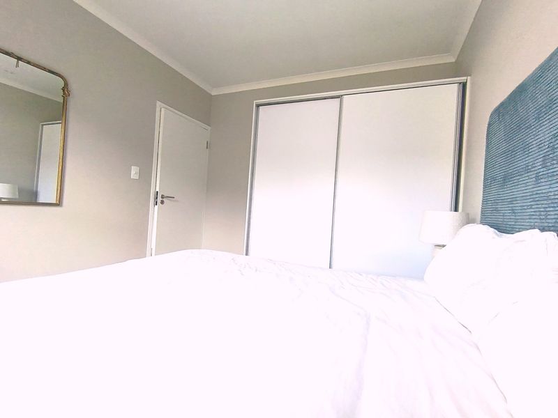 Fully Furnished 2-Bedroom Apartment To Rent at The Woods, Waterfall - Photo 8