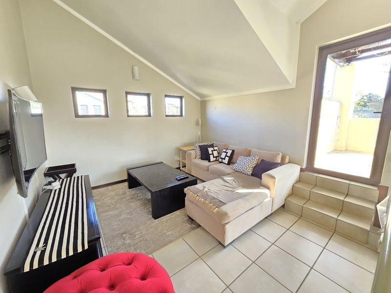 2 bed 2 bath apartment in Bryanston - Photo 7